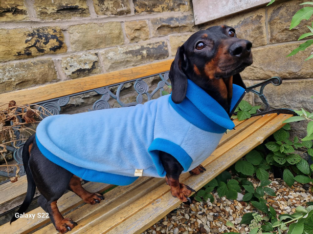 Color block quarter zip jumper