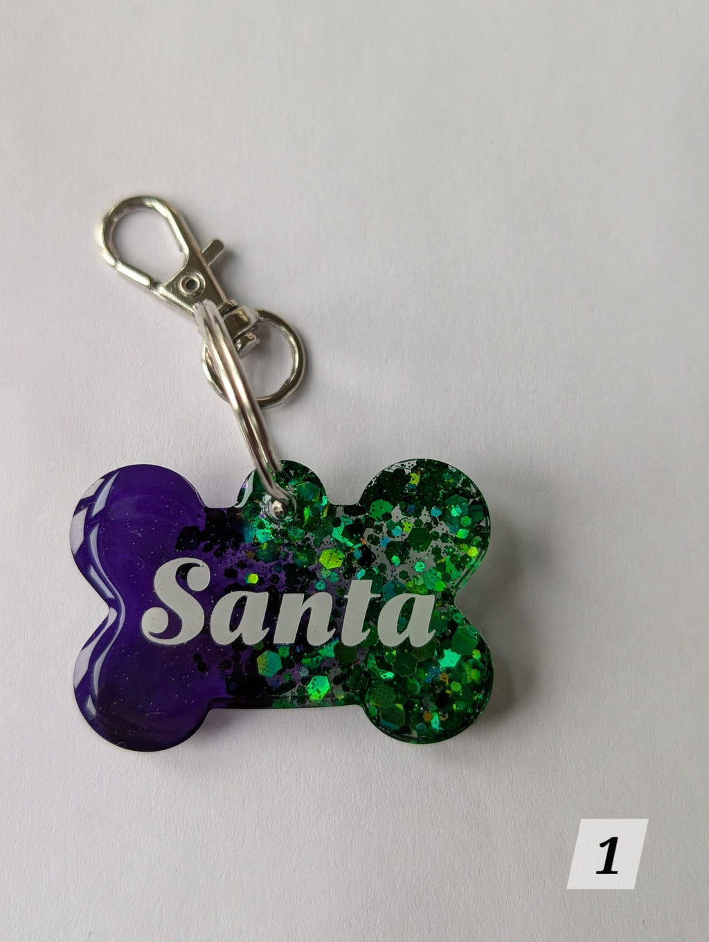 Glitter blends resin tags