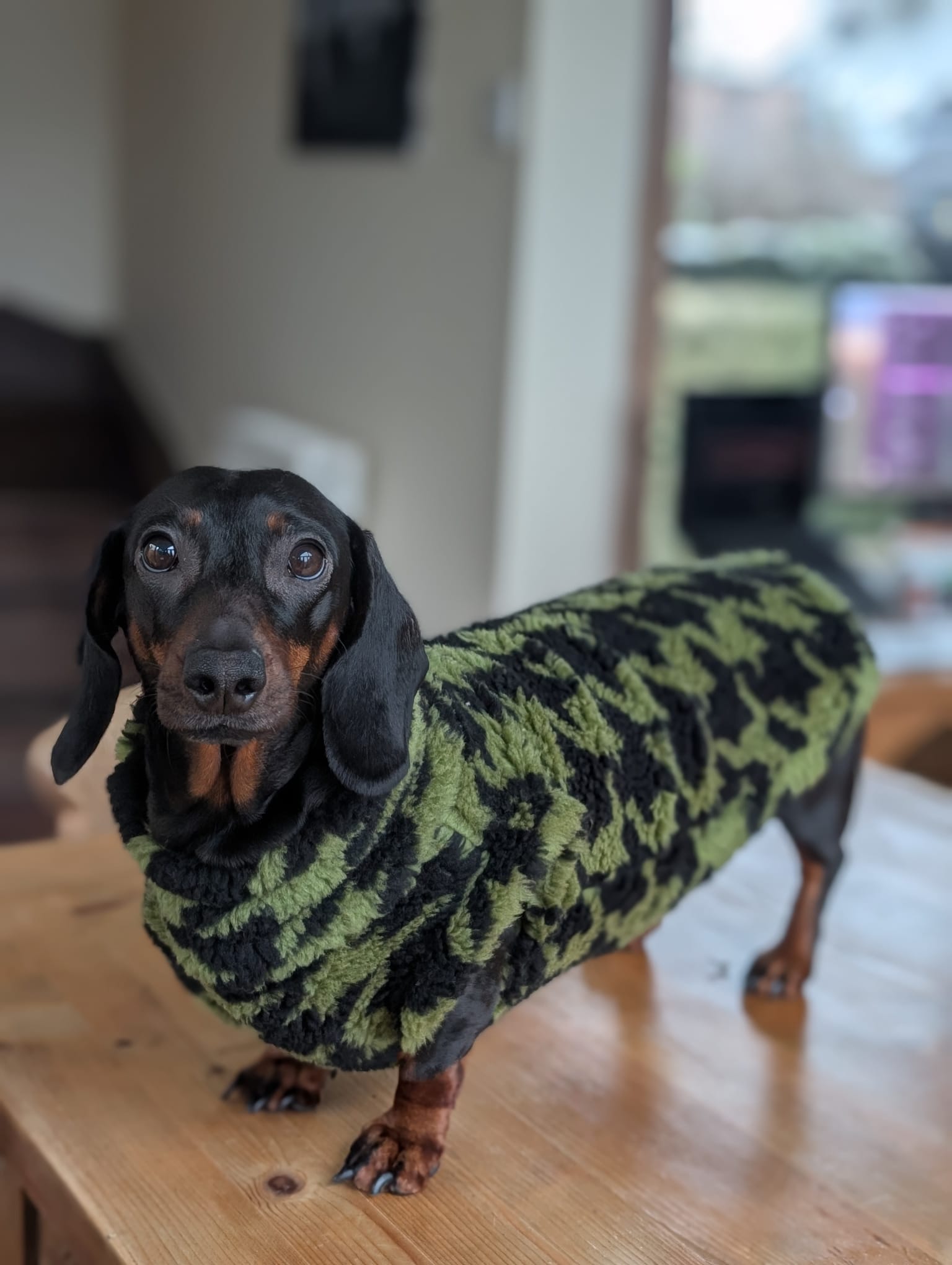 Houndstooth sherpa fleece jumper