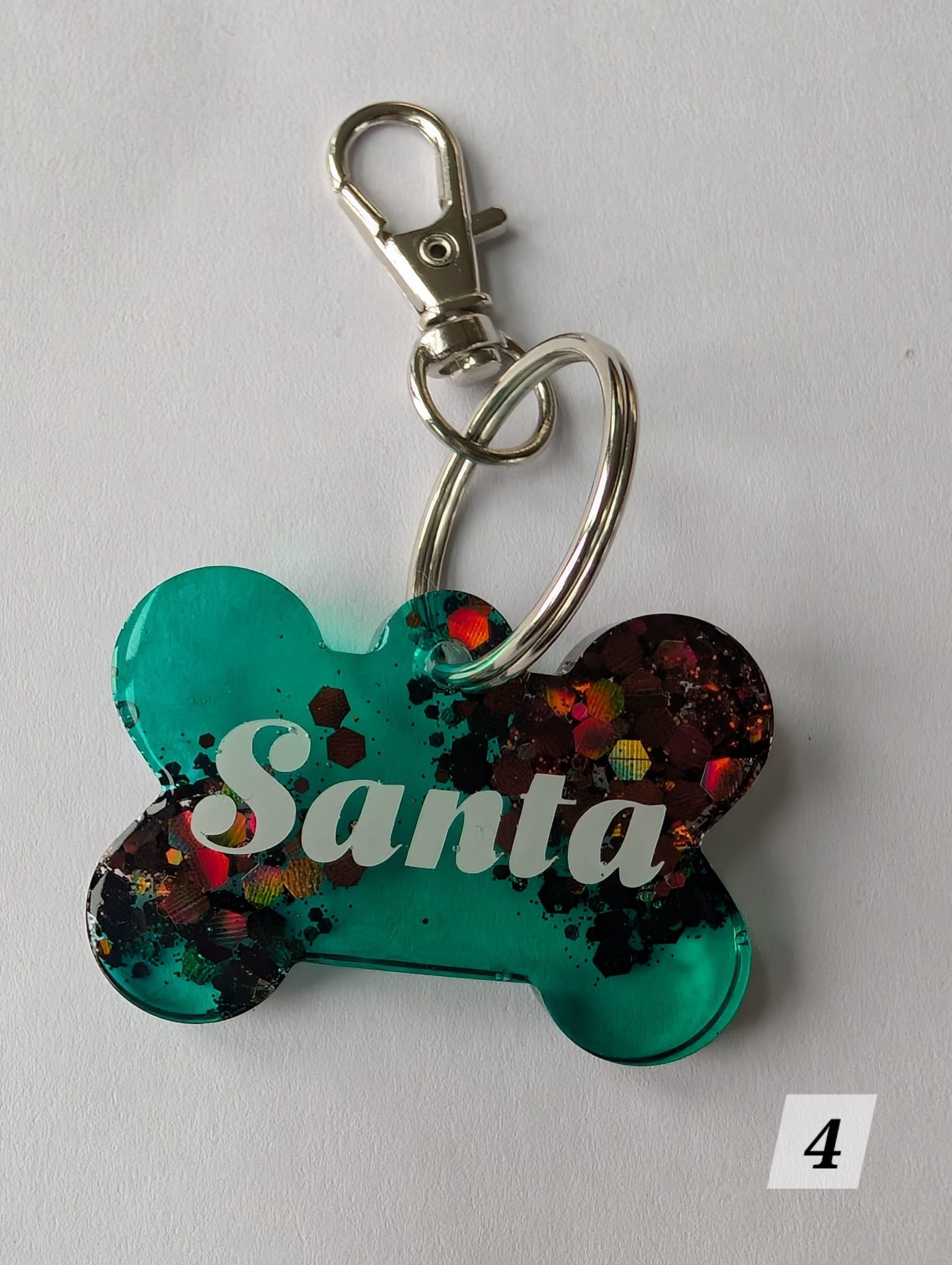 Glitter blends resin tags