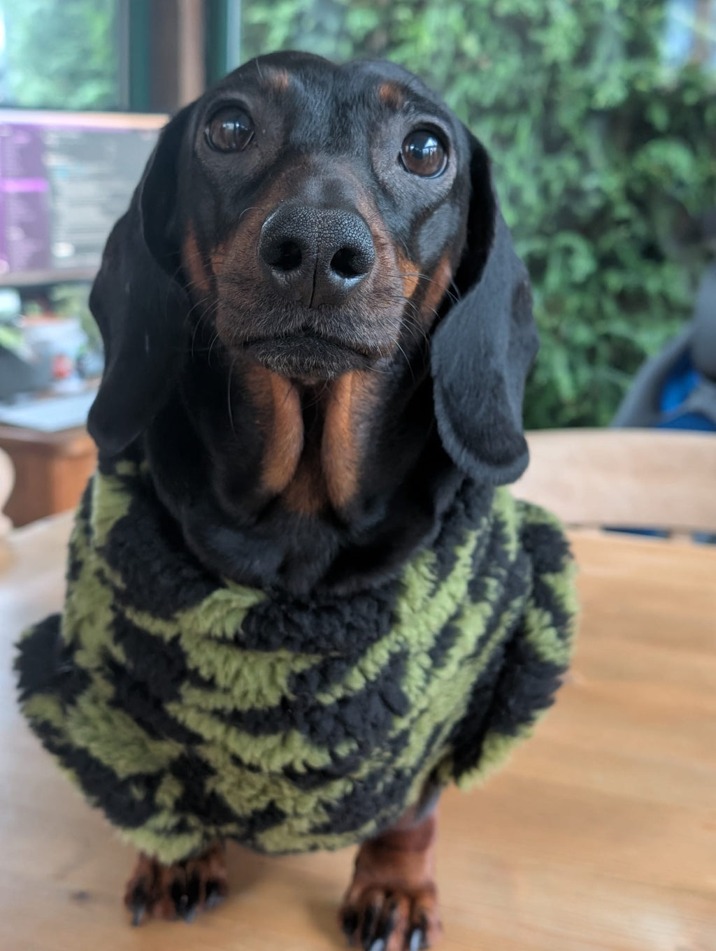Houndstooth sherpa fleece jumper